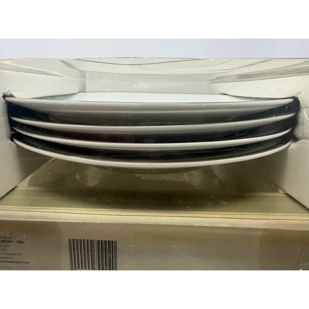 Bed Bath & Beyond Platinum Holiday Porcelain Dinner Plates 24K Platinum Set of 4